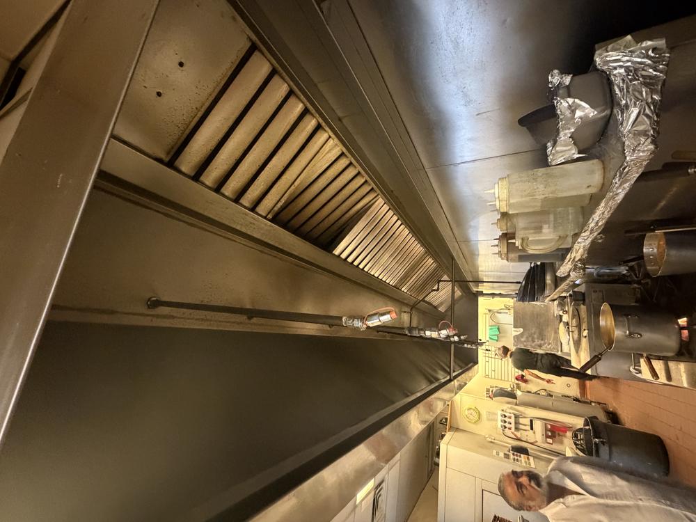 Commercial kitchen hood cleaning at Flavors of India, Quad Cities